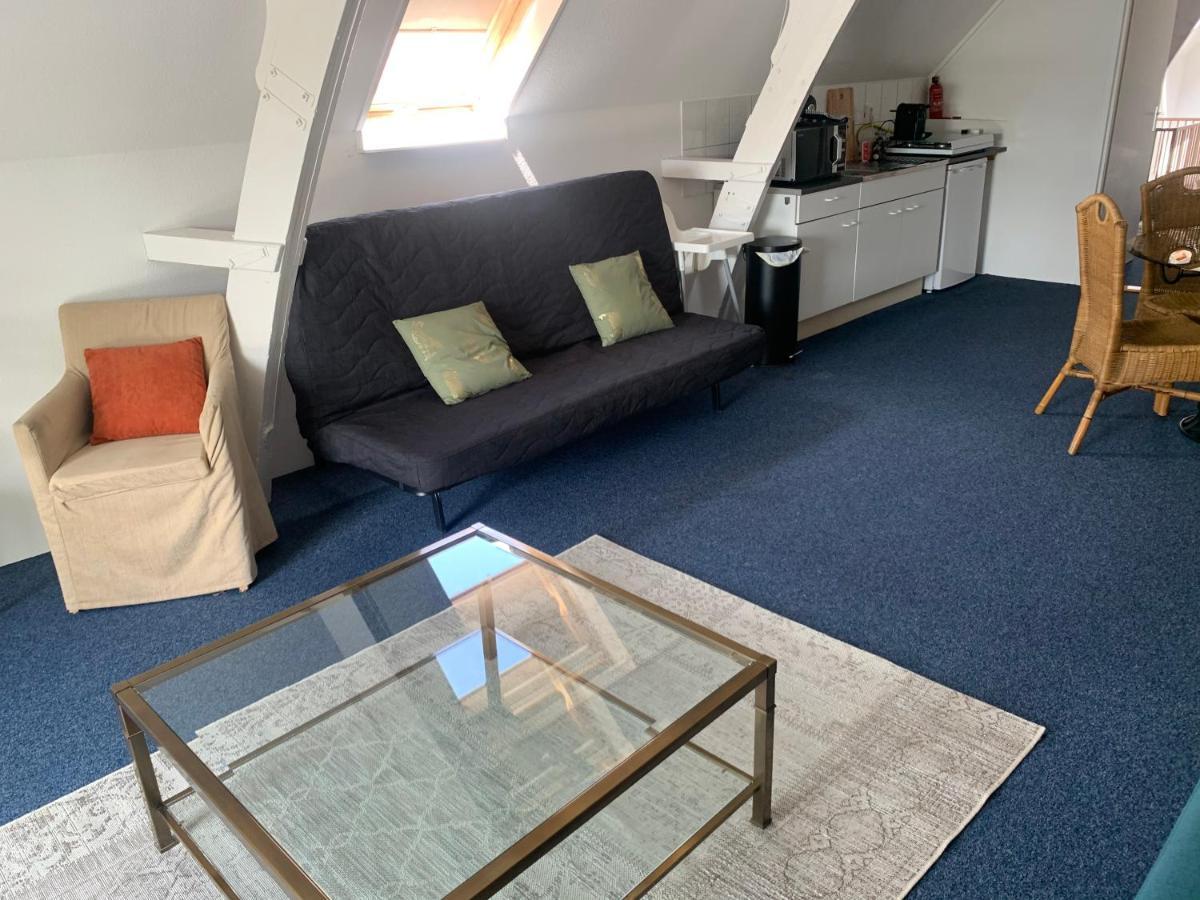 Pakhuis Aan De Haven - Bakboord Zierikzee Kültér fotó